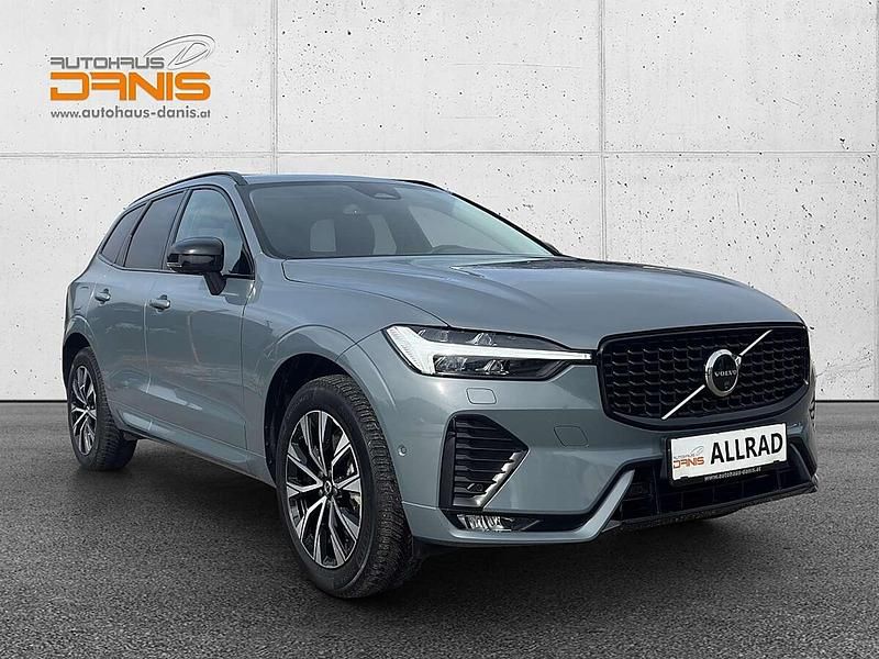Gebraucht Volvo XC60 Plus 197 PS (144 kW) 2023 Grau SUV