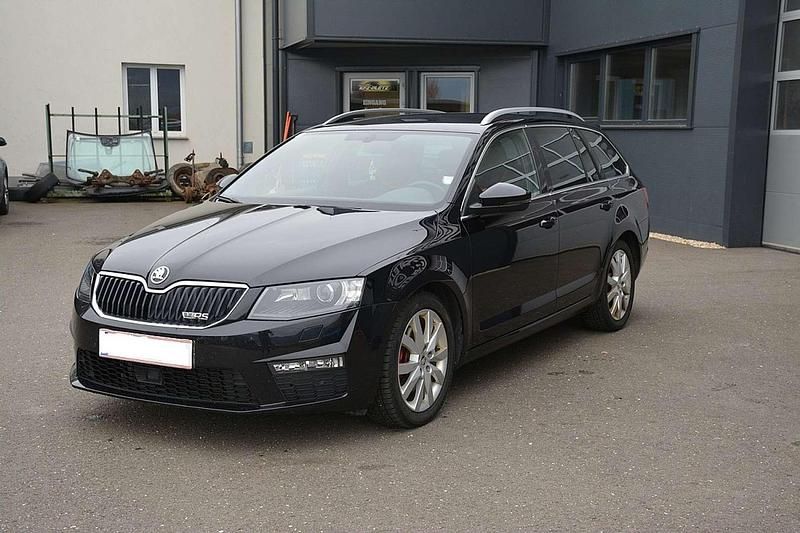 Gebraucht Skoda Octavia RS 184 PS (135 kW) 2017 Schwarz Kombi
