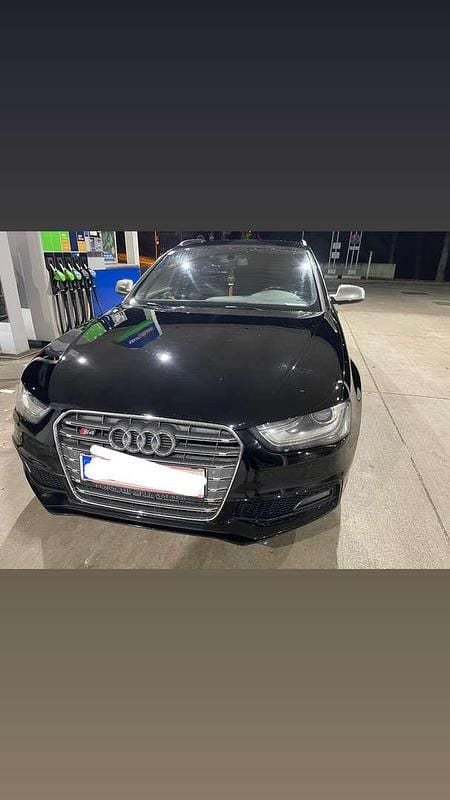 Gebraucht Audi A4 Ambiente 120 PS (88 kW) 2013 Schwarz Kombi