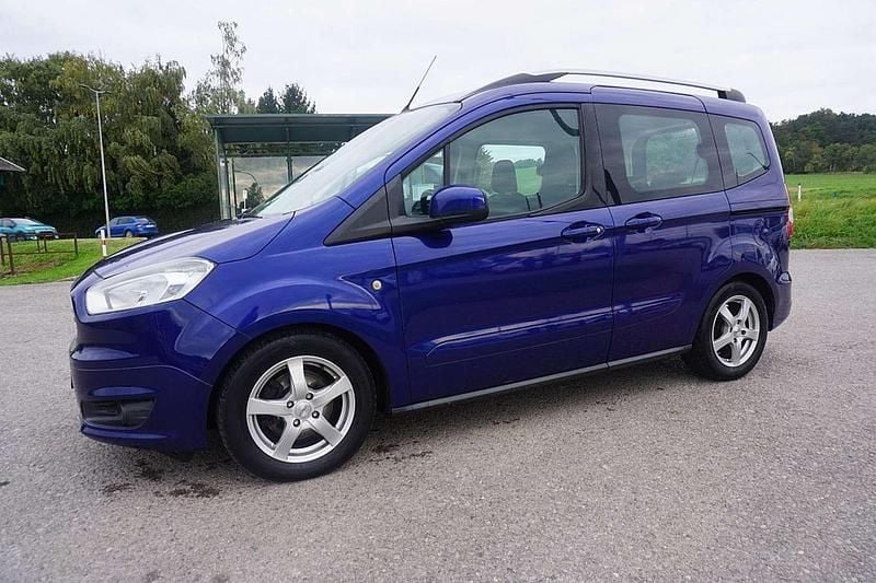 Gebraucht Ford Tourneo Ambiente 95 PS (69 kW) 2015 Blau Kombi