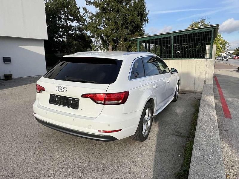 Gebraucht Audi A4 Sport 150 PS (110 kW) 2016 Kombi