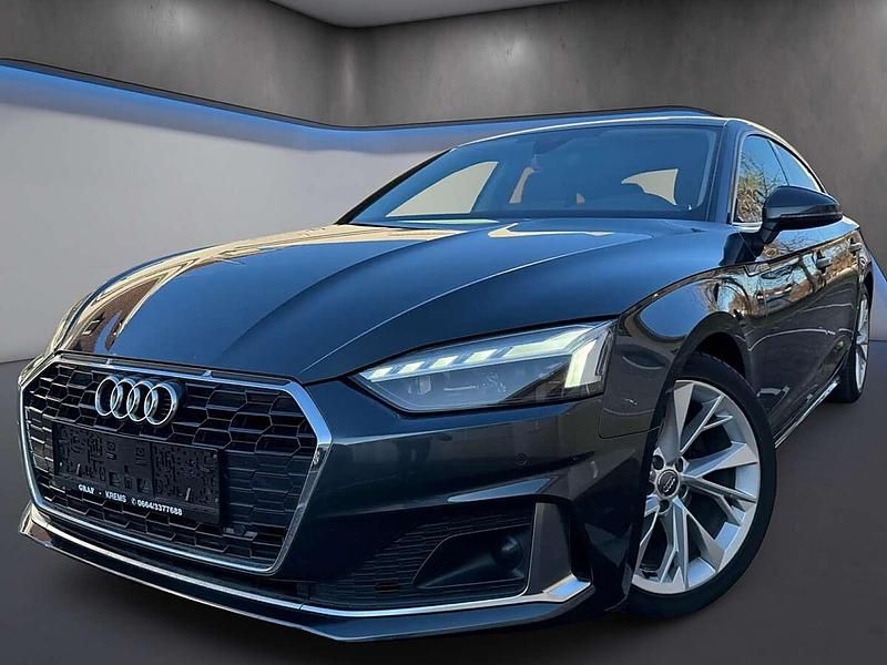 Grau Gebraucht 2020 Audi A5 Sportback Kleinwagen | € 27.990 (Fairer Preis) - Bild 1/4