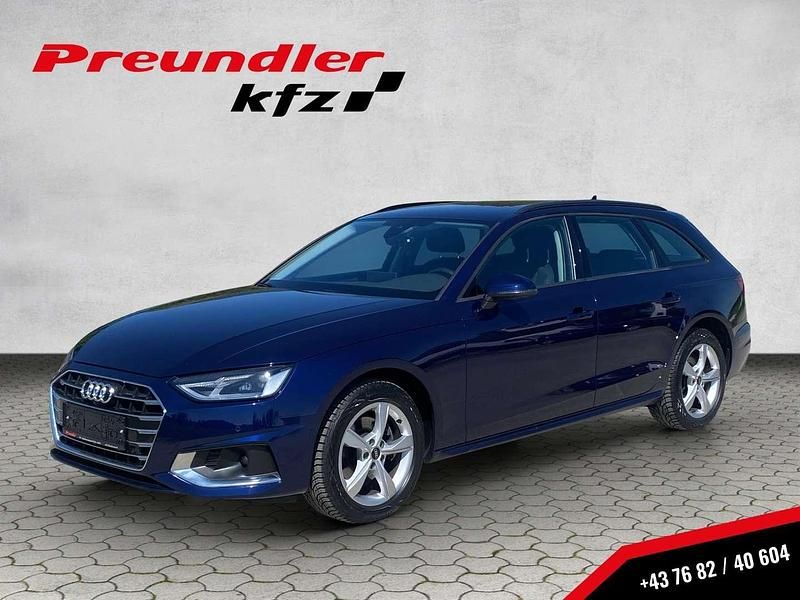 Gebraucht Audi A4 Advanced 163 PS (119 kW) 2022 Blau Kombi
