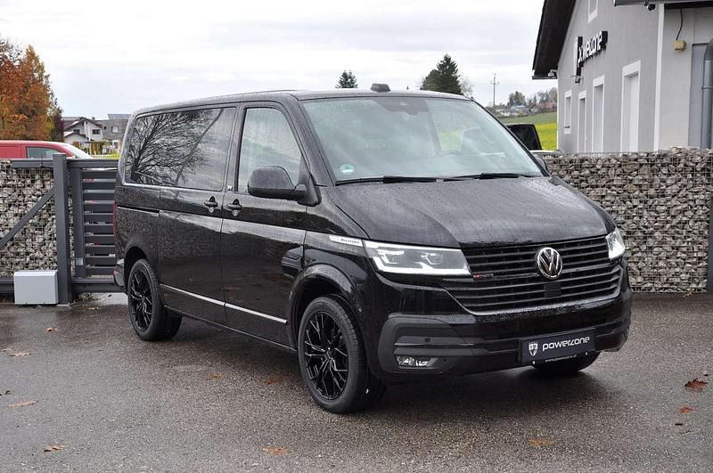 Schwarz Gebraucht 2021 VW Multivan Black Edition Van | € 49.999 (Fairer Preis) - Bild 1/4