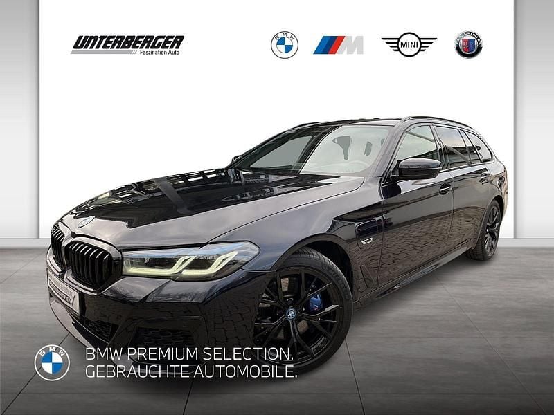 Gebraucht BMW 530e M Sport 292 PS (214 kW) 2022 Schwarz Kombi