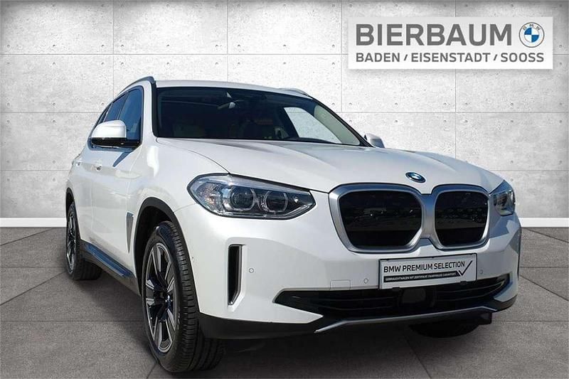 Weiß Gebraucht 2021 BMW iX3 SUV | € 31.940 (Guter Preis) - Bild 1/4