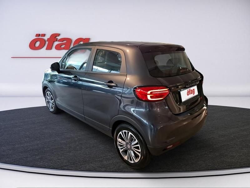 Neu Leapmotor T03 69 kW (95 PS) 2025 Grau Kleinwagen