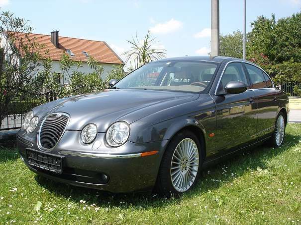 Verkauft Jaguar S-Type Limousine, gebraucht 2005, 62.000 km in