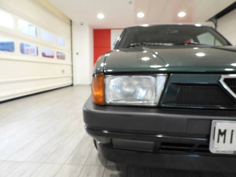 Gebraucht Alfa Romeo 75 105 PS (77 kW) 1991 Andere Limousine