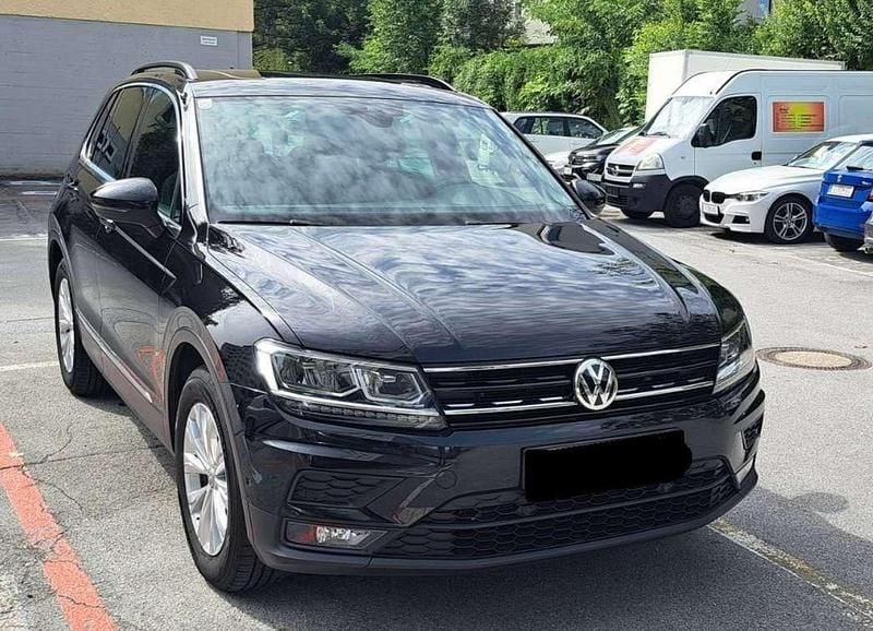 Schwarz Gebraucht 2020 VW Tiguan SUV | € 21.900 (Fairer Preis) - Bild 1/4