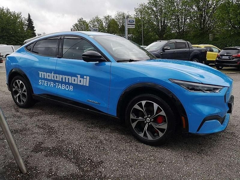 Gebraucht Ford Mustang Mach-E Extended Range 258 kW (351 PS) 2023 Blau SUV