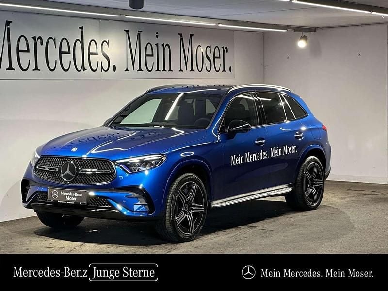 Blau Gebraucht 2024 Mercedes GLC300e SUV | € 75.290 - Bild 1/4