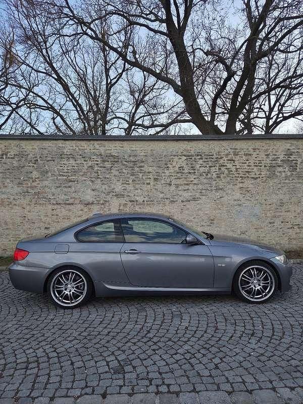Gebraucht BMW 325 M Sport 204 PS (150 kW) 2011 Coupé