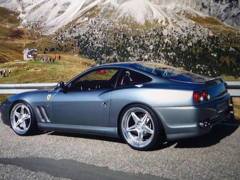 Grau Gebraucht 1997 Ferrari 550 Coupé | € 185.000 - Bild 1/4