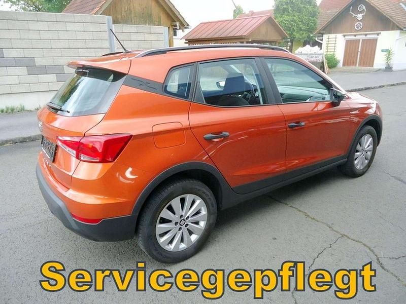 Gebraucht Seat Arona Reference 95 PS (69 kW) 2019 Orange SUV