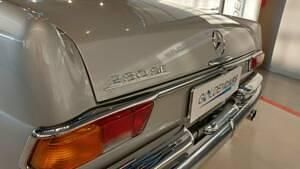 Gebraucht Mercedes 280 SE 160 PS (117 kW) 1969 Silber Cabrio