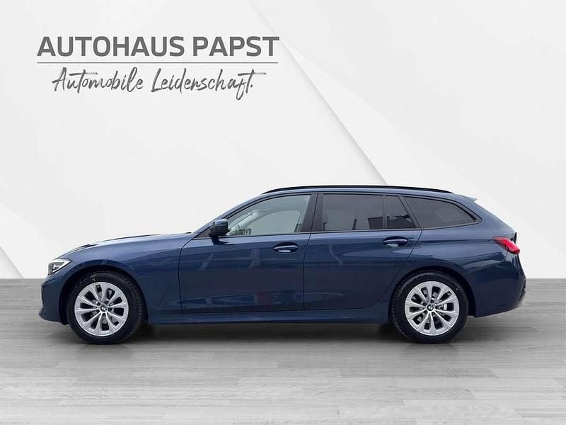 Gebraucht BMW 320 Advantage 190 PS (139 kW) 2020 Blau Kombi