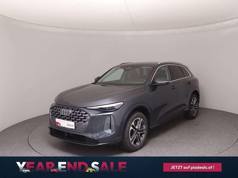 Grau Neu 2025 Audi Q5 Ambiente SUV | € 62.690 - Bild 1/4