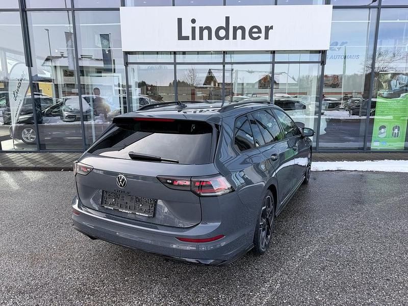 Gebraucht VW Golf VIII Sport 150 PS (110 kW) 2026 Mittelgrau  metallic Kombi