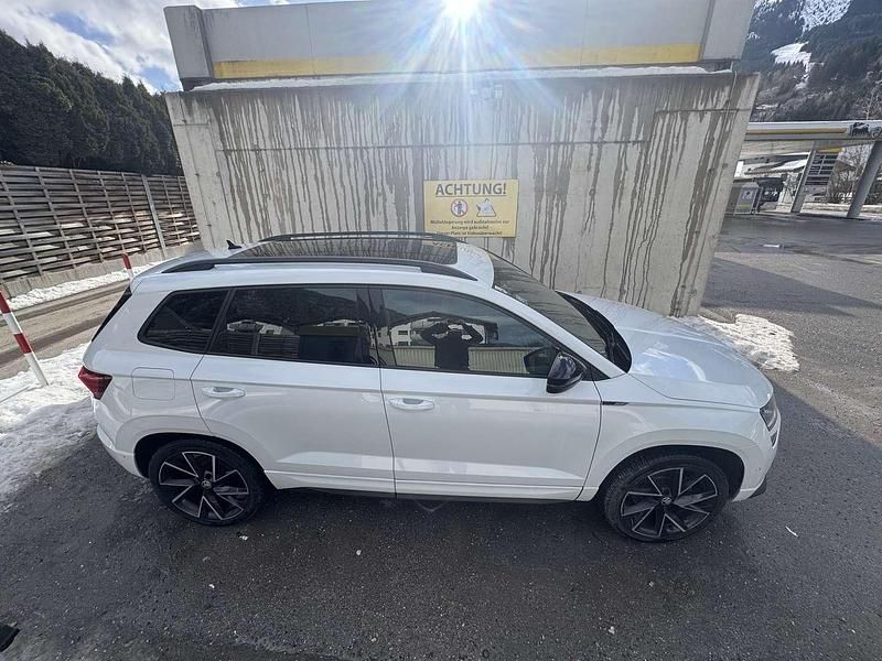 Gebraucht Skoda Karoq SportLine 150 PS (110 kW) 2019 Weiß SUV