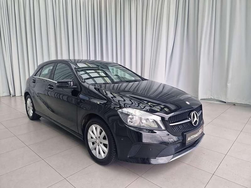 Gebraucht Mercedes A180 Style 109 PS (80 kW) 2016 Schwarz Limousine