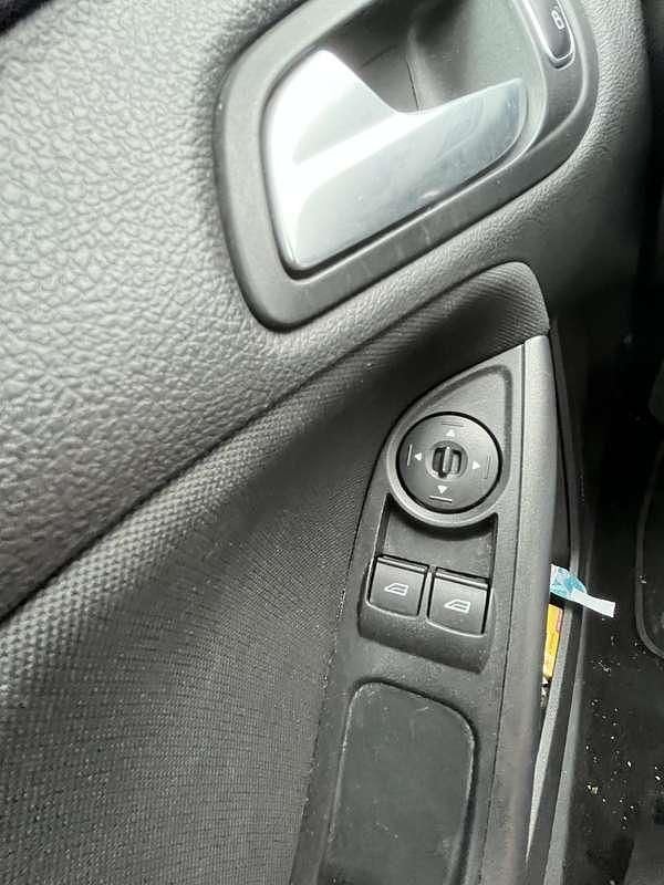 Gebraucht Ford Focus Trend 120 PS (88 kW) 2016 Silber Kombi