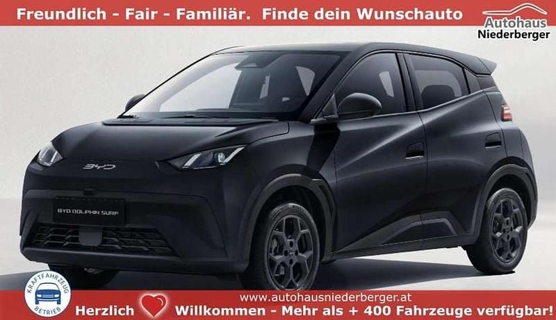Neu BYD Dolphin Comfort 114 kW (156 PS) 2025 Schwarz Kleinwagen