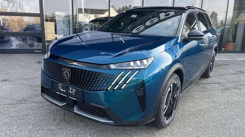 Neu Peugeot 5008 GT 150 PS (110 kW) 2025 Blau SUV