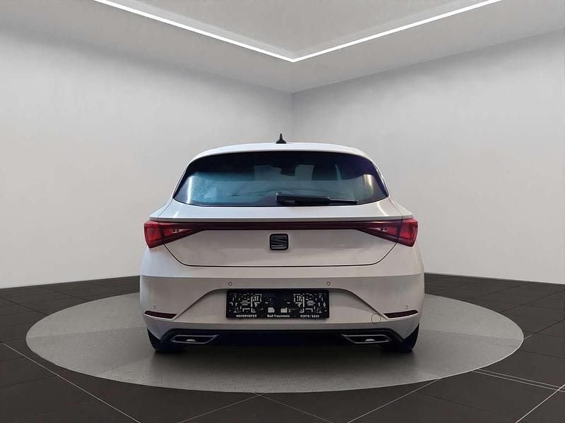 Gebraucht Seat Leon FR 150 PS (110 kW) 2021 Weiß Limousine