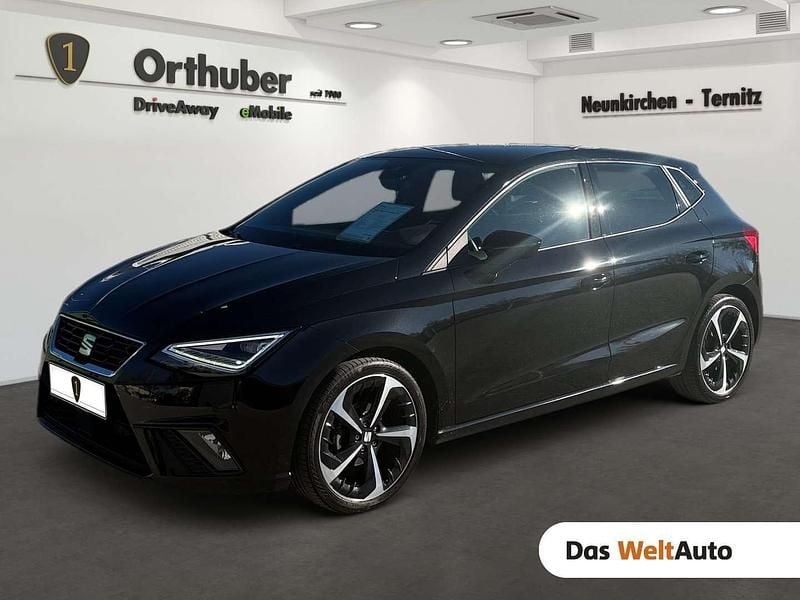 Schwarz Gebraucht 2022 Seat Ibiza FR Limousine | € 15.890 (Fairer Preis) - Bild 1/4