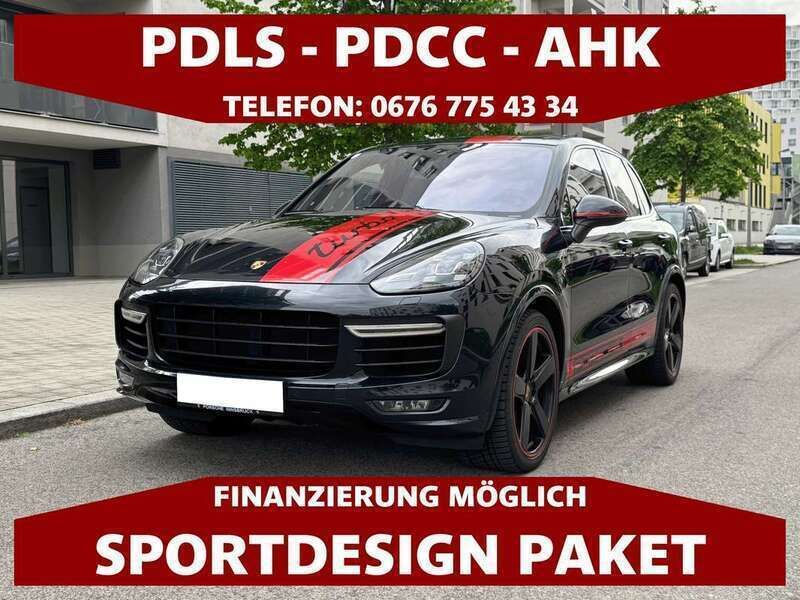 Blau Gebraucht 2016 Porsche Cayenne Turbo SUV | € 33.990 - Bild 1/4