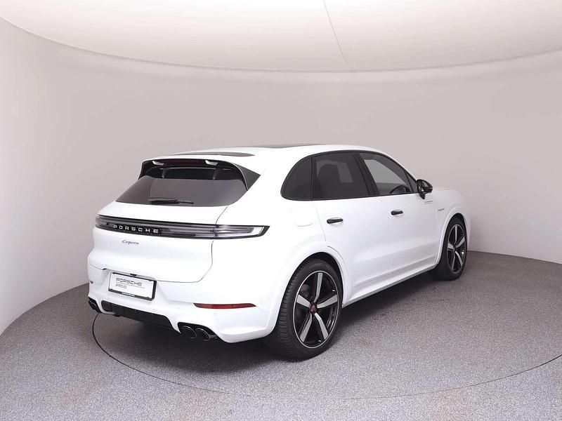Gebraucht Porsche Cayenne 470 PS (345 kW) 2025 Weiss  normal SUV