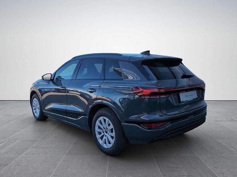 Gebraucht Audi Q6 e-tron 284 kW (387 PS) 2025 Grau SUV