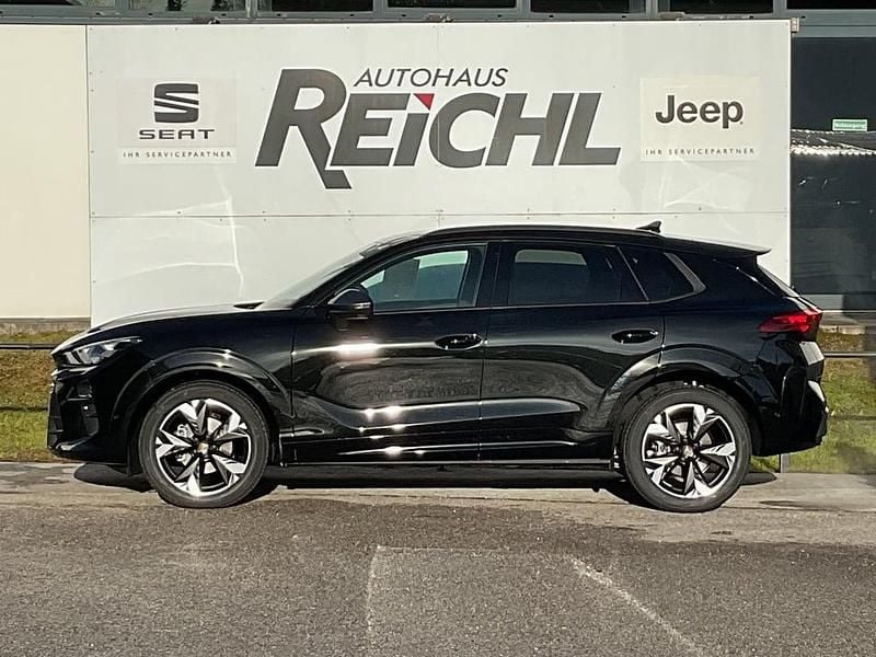 Schwarz metallic Gebraucht 2025 Cupra Terramar SUV | € 42.450 (Fairer Preis) - Bild 1/4