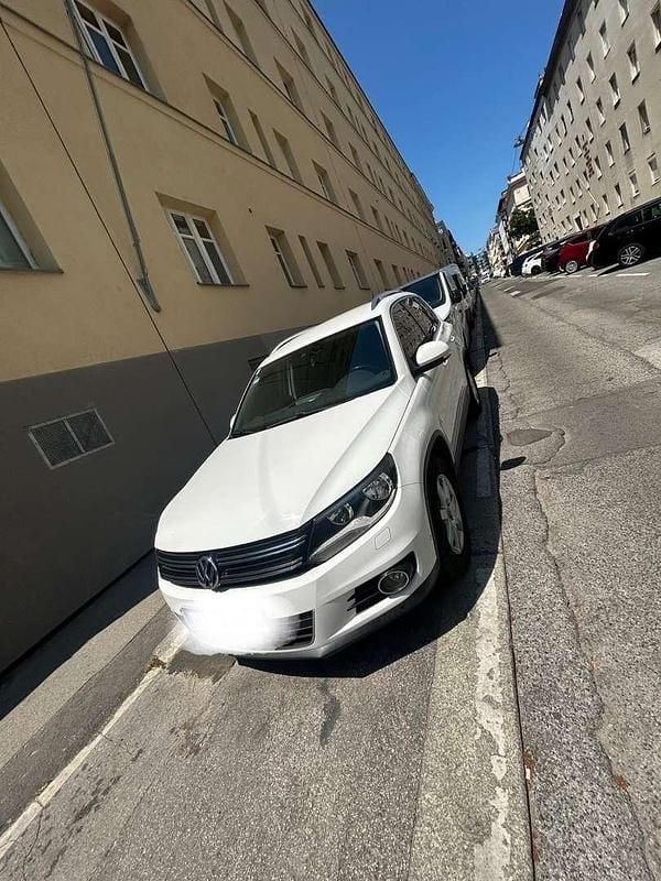 Gebraucht VW Tiguan Trendline 110 PS (80 kW) 2012 SUV