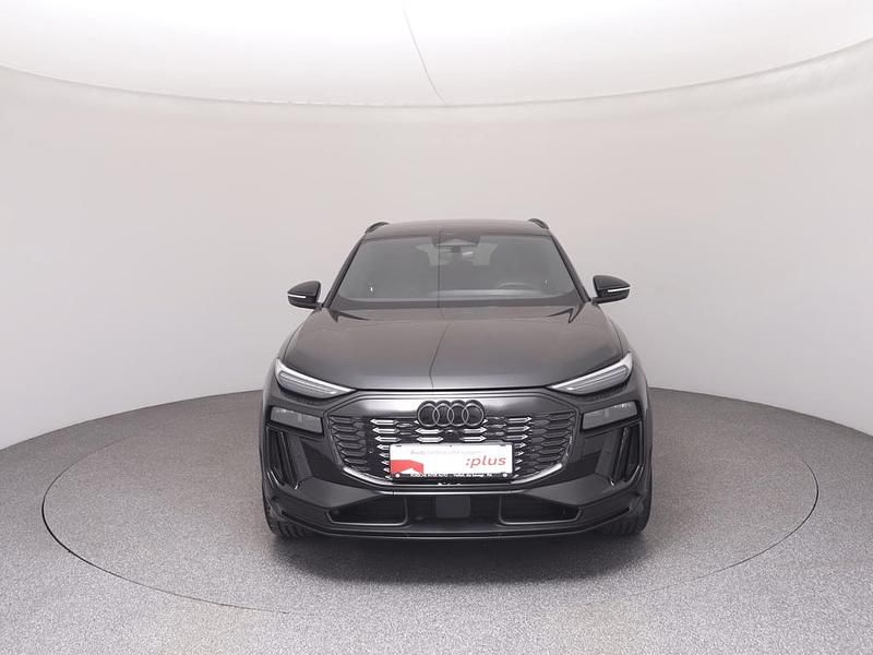 Gebraucht Audi Q6 e-tron 284 kW (387 PS) 2025 Schwarz  metallicperleffektno SUV