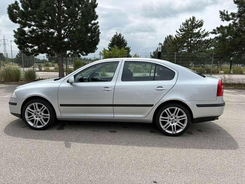 Gebraucht Skoda Octavia 140 PS (102 kW) 2008 Grau Limousine