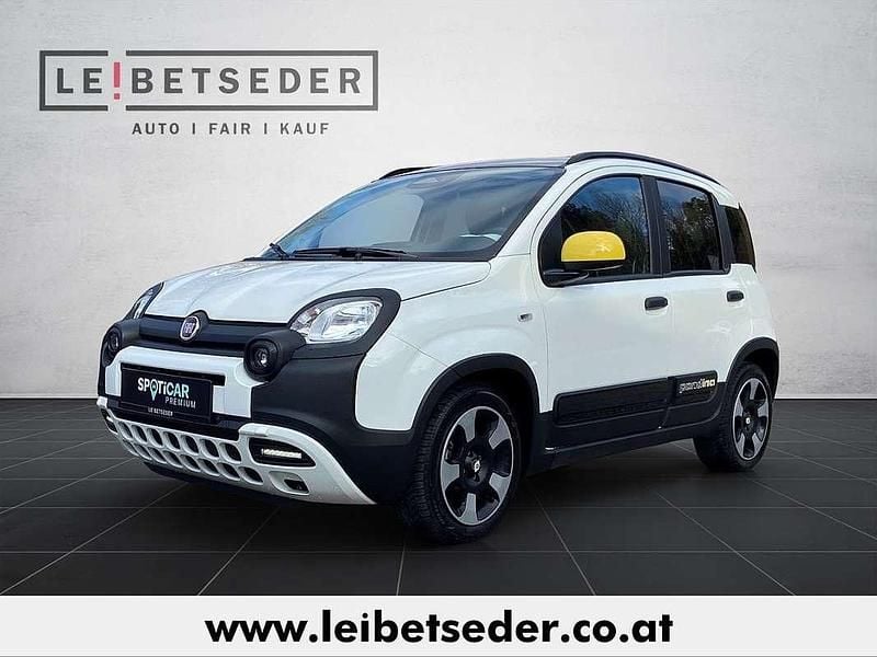 Weiß Gebraucht 2024 Fiat Panda Limousine | € 13.989 (Fairer Preis) - Bild 1/4