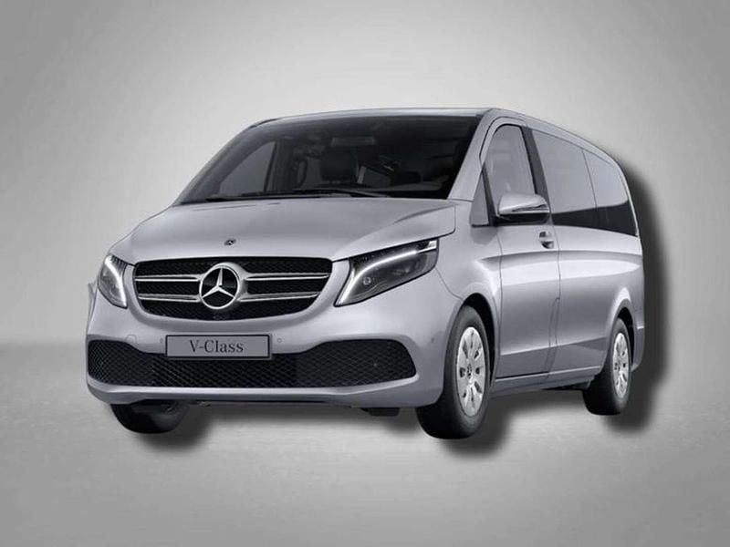 Silber Gebraucht 2023 Mercedes V220 Van / Kleinbus | € 61.581 (Guter Preis) - Bild 1/4