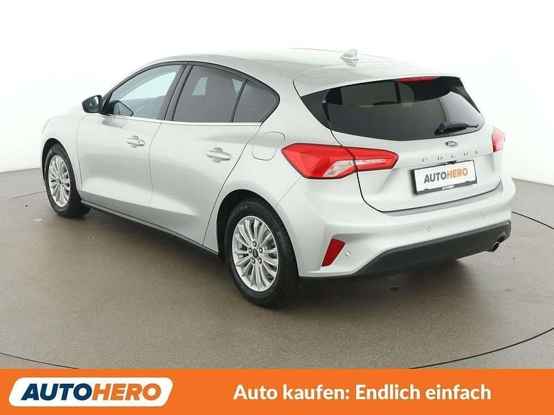 Gebraucht Ford Focus Active 125 PS (91 kW) 2020 Silber Kleinwagen
