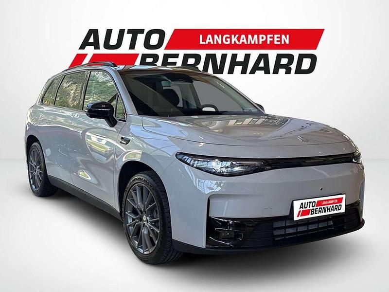 Neu Leapmotor C10 215 PS (158 kW) 2025 Grau SUV