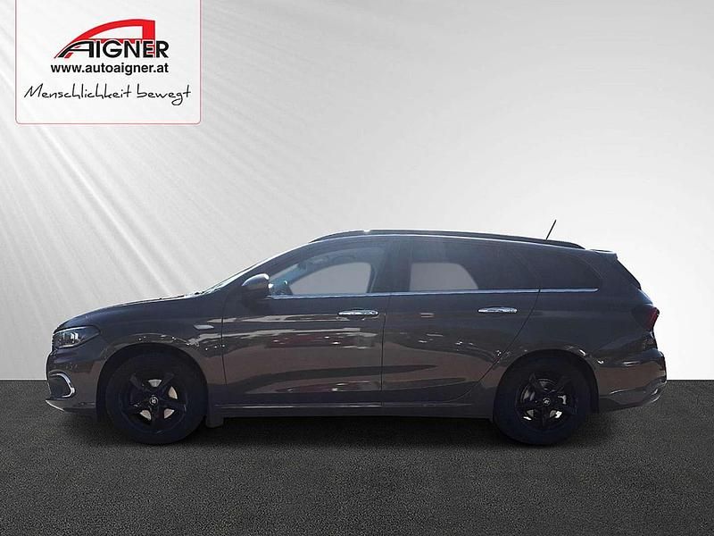 Gebraucht Fiat Tipo Lounge 120 PS (88 kW) 2018 Braun Kombi