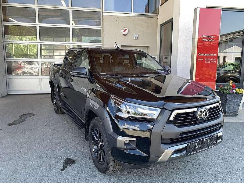 Schwarz Neu 2025 Toyota HiLux Abholung | € 74.900 - Bild 1/4