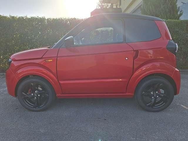 Neu Ligier Myli 2025 Rot Kleinwagen
