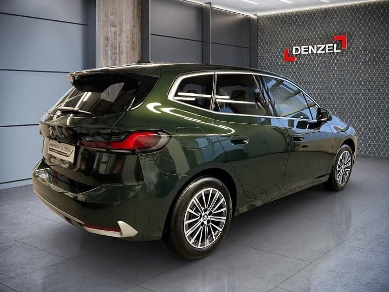 Gebraucht BMW 218 Luxury Line 150 PS (110 kW) 2024 Grünmetallic Kombi