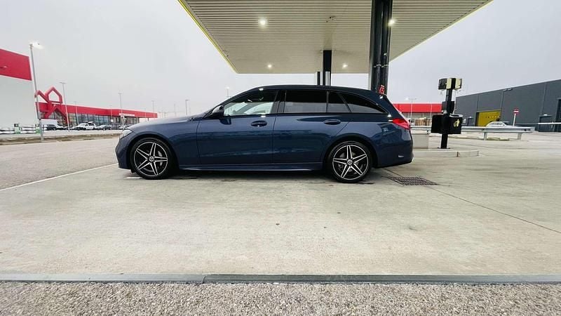 Gebraucht 2024 Mercedes C220 Kombi | € 41.599 (Guter Preis) - Bild 1/4