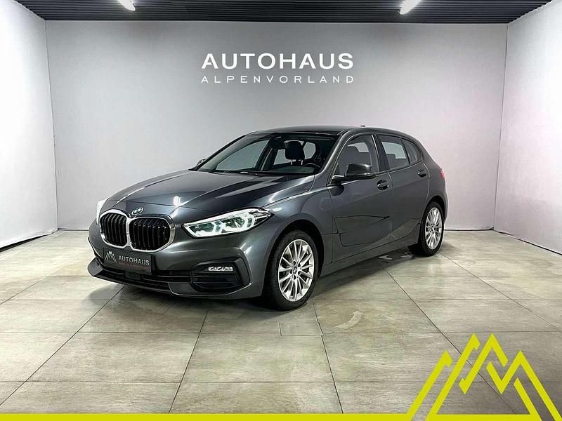 Silber Gebraucht 2021 BMW 120 Advantage Kleinwagen | € 22.990 (Fairer Preis) - Bild 1/4