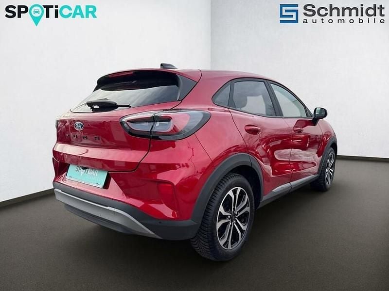 Gebraucht Ford Puma Titanium 125 PS (91 kW) 2025 Fantastic red SUV