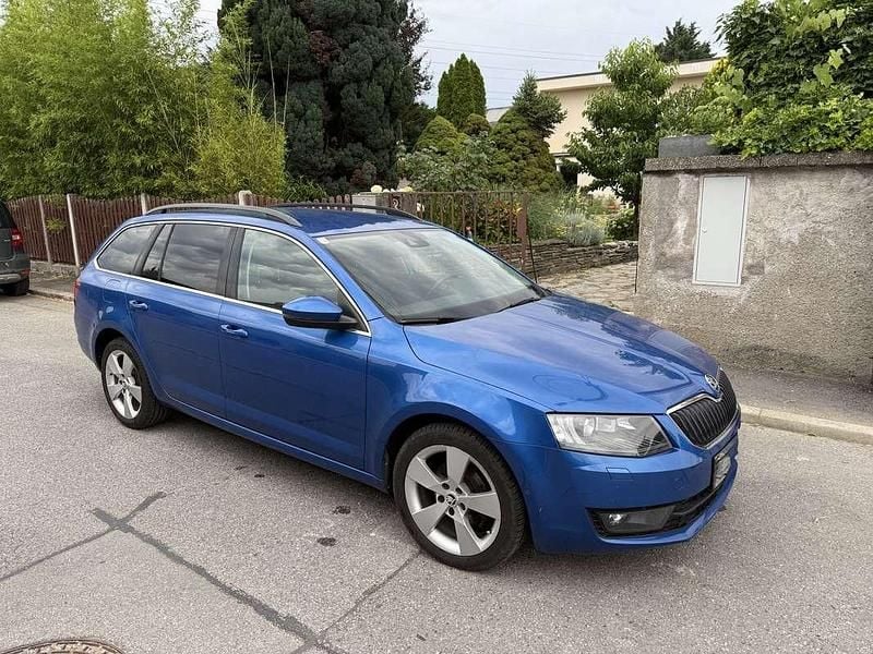 Gebraucht Skoda Octavia Elegance 105 PS (77 kW) 2014 Kombi