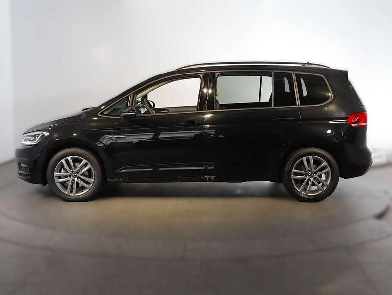 Gebraucht VW Touran 150 PS (110 kW) 2025 Schwarz Van / Kleinbus